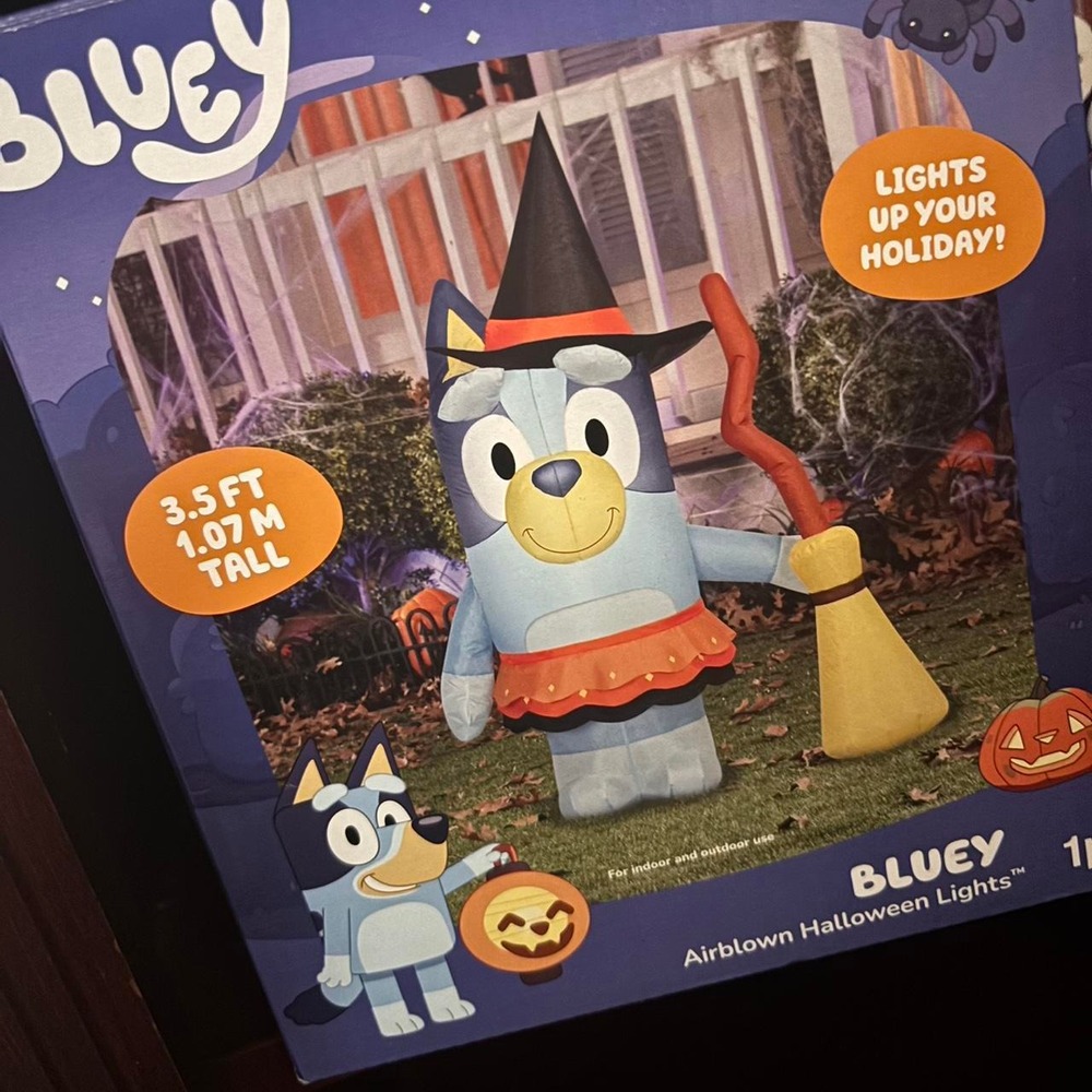 Bluey Halloween airblown in flatable Halloween decor